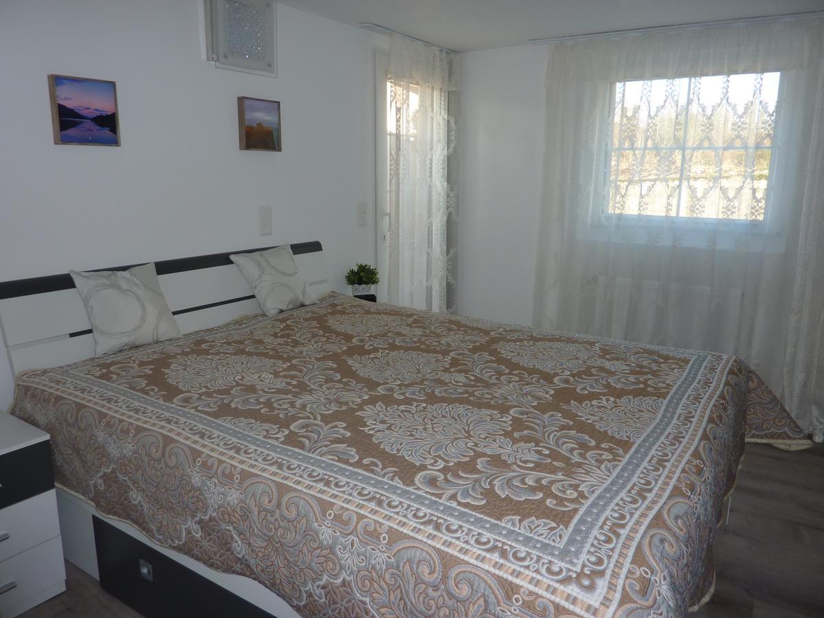 Viktoria'S Bnb Unterkulm Luaran gambar