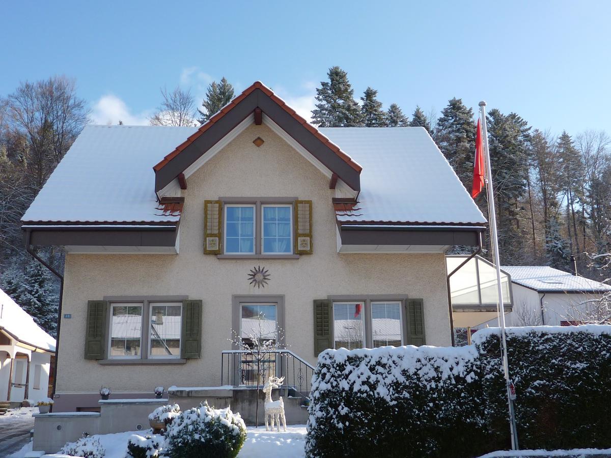 Viktoria'S Bnb Unterkulm Luaran gambar
